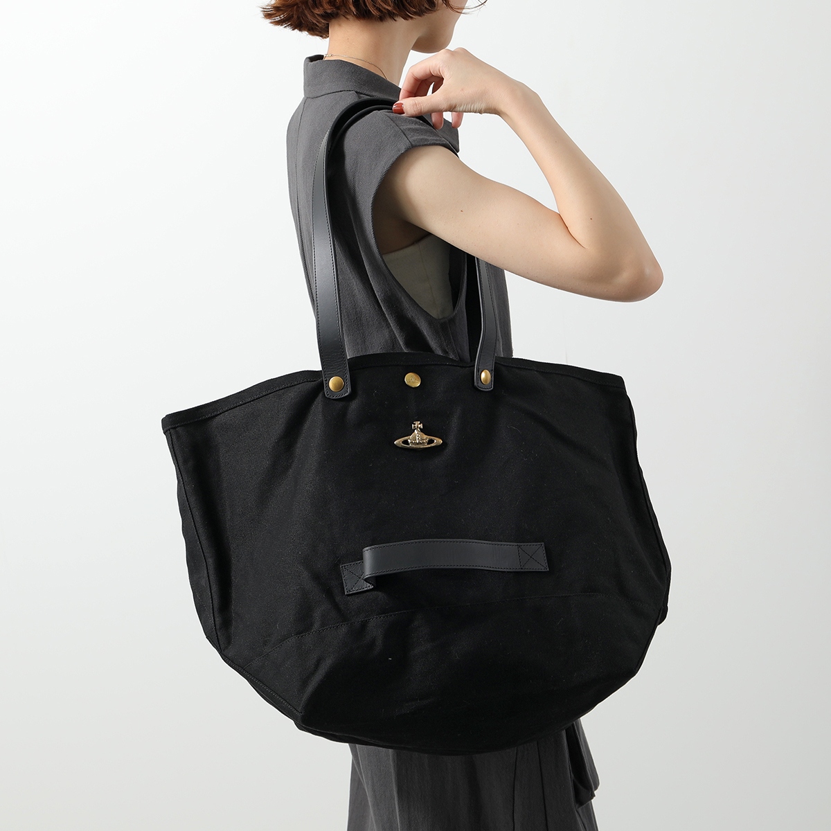 Vivienne Westwood（ヴィヴィアンウエストウッド） トートバッグ