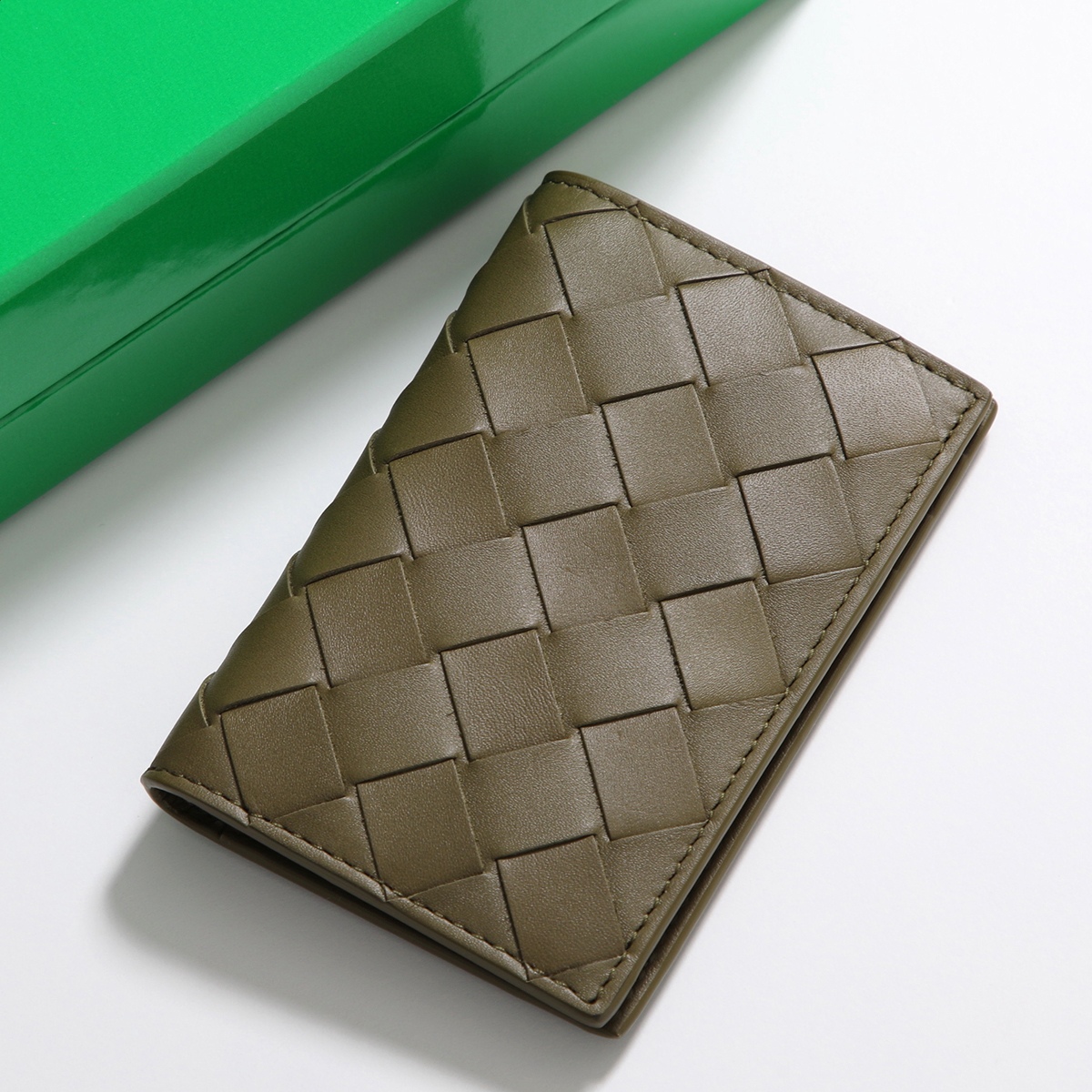BOTTEGA VENETA（ボッテガ・ヴェネタ） カードケース 749417 VCPQ4