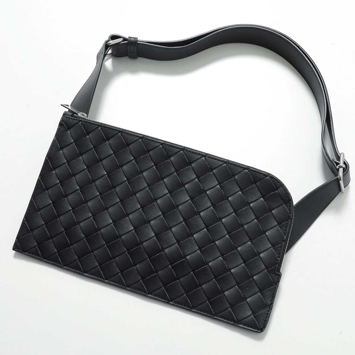 BOTTEGA VENETA（ボッテガ・ヴェネタ） ボディバッグ 755569 V1EC3