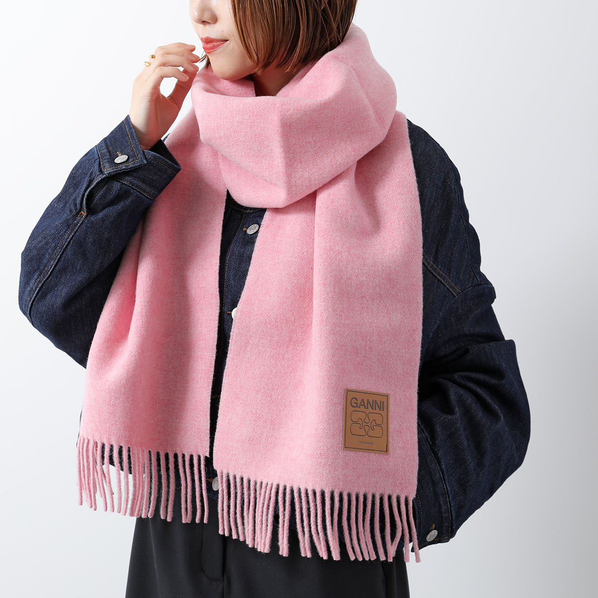 GANNI（ガニー） マフラー Double Face Wool Solid Scarf レディース