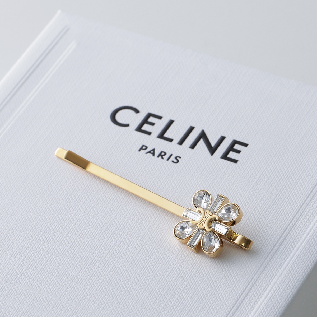 CELINE（セリーヌ） ヘアピン 461LK6BRS.35O レディース デイジー ヘア