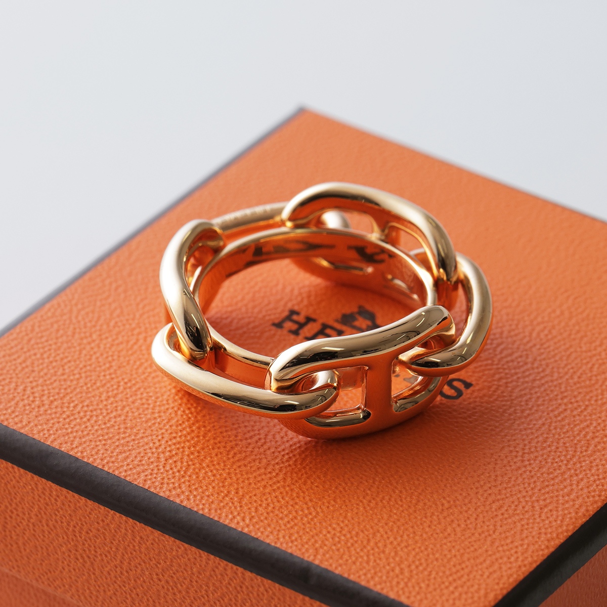 HERMES（エルメス） スカーフリング 90 レガート Regate