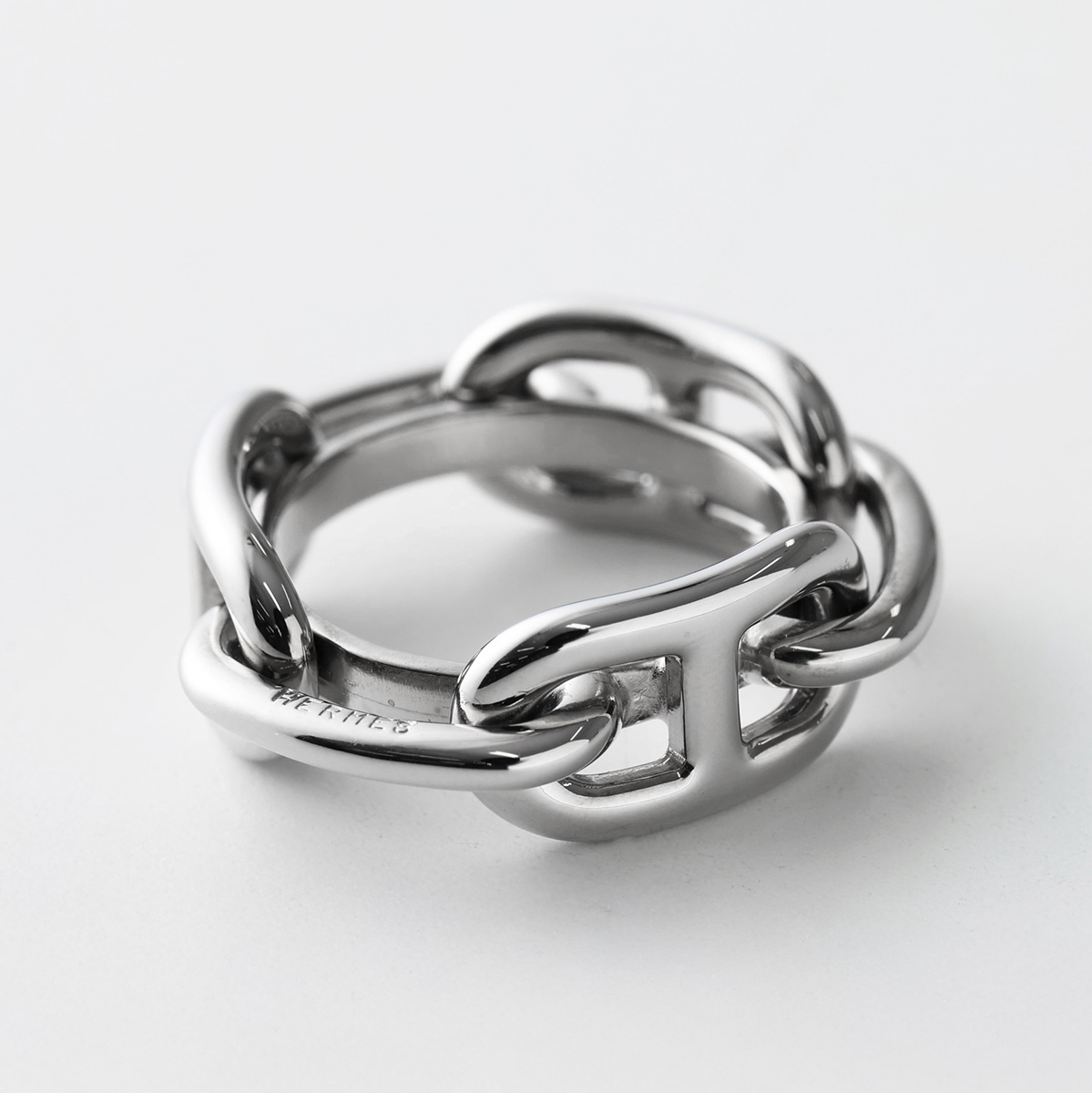 HERMES（エルメス） スカーフリング 90 レガート Regate