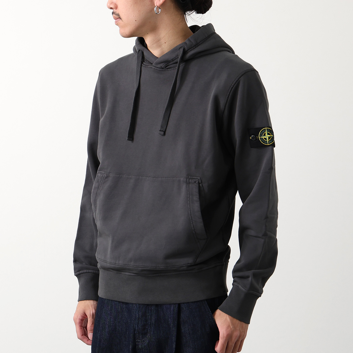 STONE ISLAND（ストーン アイランド） パーカー K2S156100062 S0051