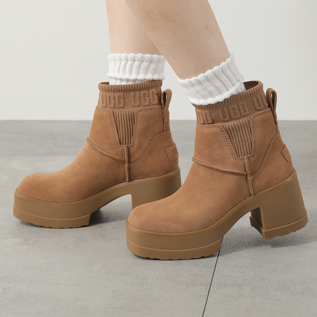 UGG（アグ） ショートブーツ MOXY CHELSEA モクシー チェルシー