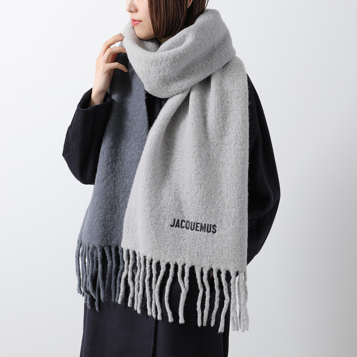 JACQUEMUS（ジャックムス） マフラー Moisson ACU00574AOT4032