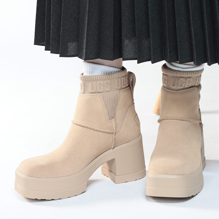 UGG（アグ） ショートブーツ 靴 レディース ニットゴア ロゴ 厚底 盛