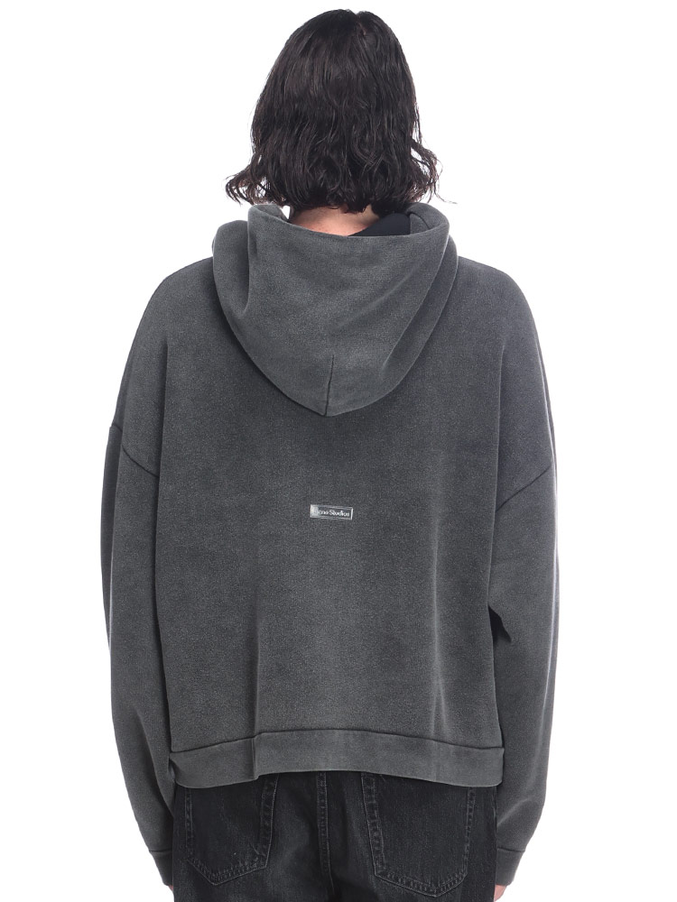 Acne Studios（アクネ ストゥディオズ） バックワンポイントロゴ プル