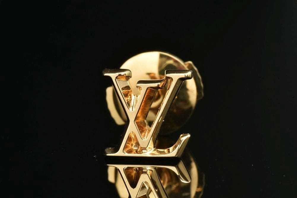 LOUIS VUITTON（ルイ・ヴィトン） ヴィトン ブックル ドレイユ LV