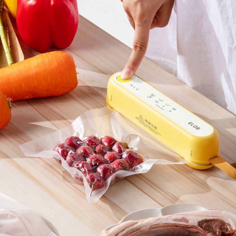 リニューアル最新型) Suseal スシール 充電式コードレス真空パック機