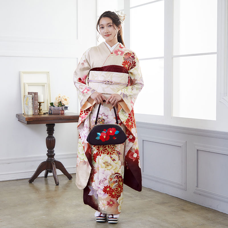 振袖レンタル 薄茶 花と御所車に雪輪文（絹） 成人式 結婚式 一点物