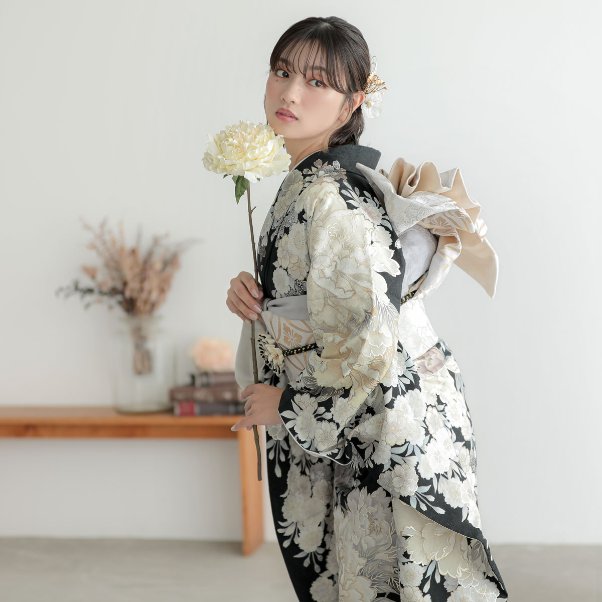 振袖レンタル 黒 牡丹に桜 成人式 結婚式 対応身長154〜165cm 2〜11月