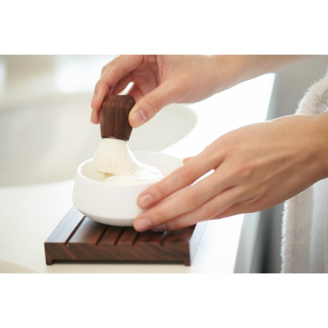 SUVÉ Face cleansing brush – SHAQUDA