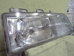 いすゞ エルフ 右ヘッドランプASSY （520438-1080-0）｜シマ商会