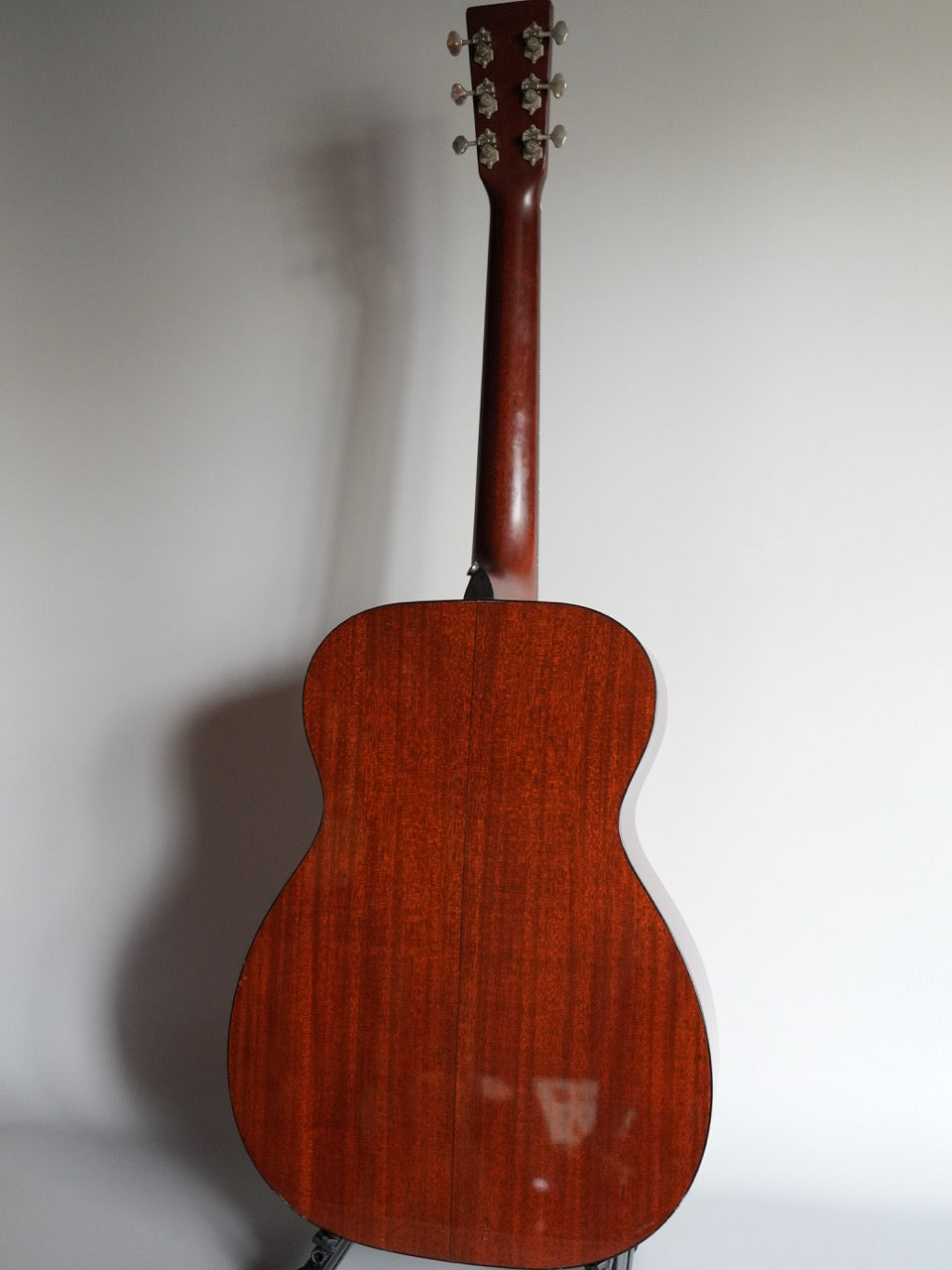 Martin 00-18V 2009年製 – Sincere Guitars