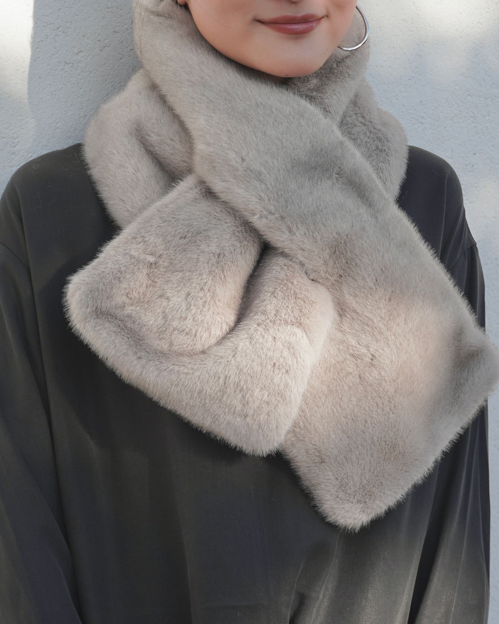 THINK FUR - Mink Like Fur Tippet (ライトグレー) / ミンクライク