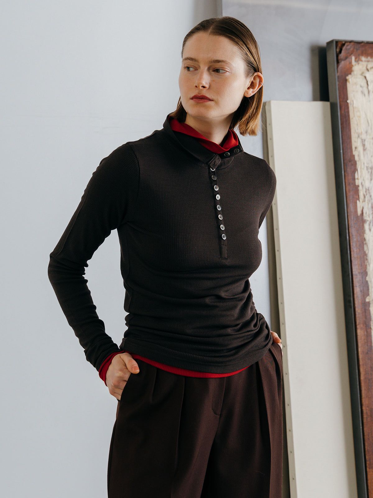 CREDONA - HENRY HIGH NECK TOPS (Brown) / ヘンリーハイネック