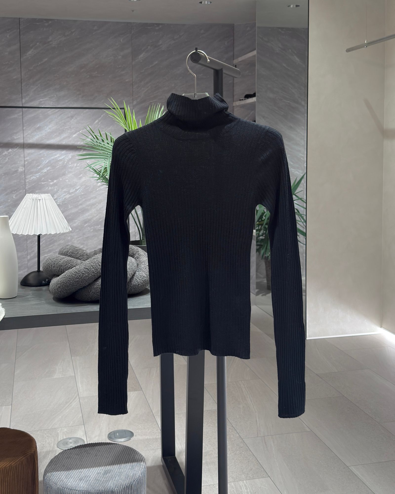 ànuke - Soft Rib Turtle / ソフトリブ タートルネックニット