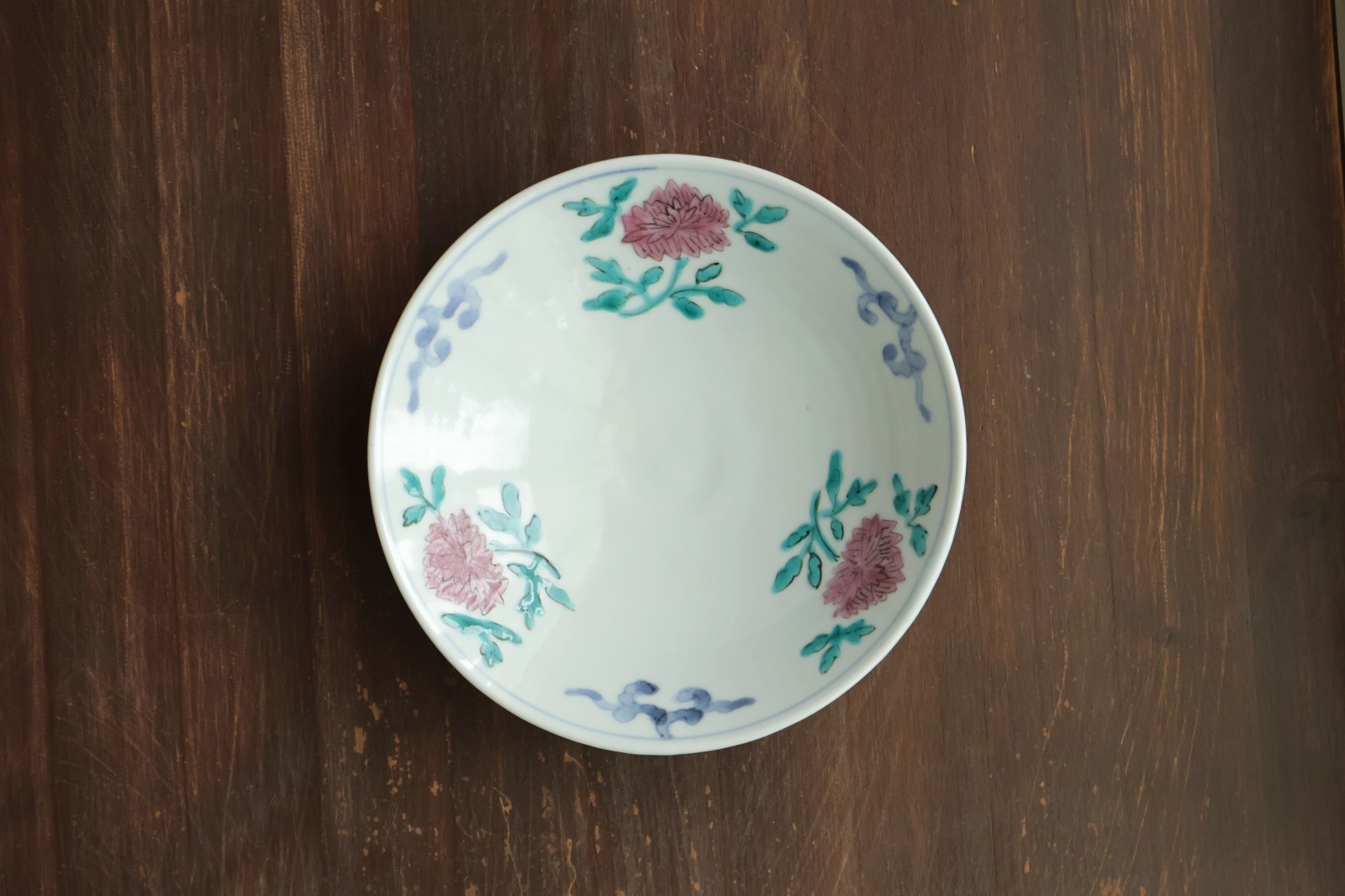 色絵牡丹文6寸浅鉢 / 清水なお子 - うつわと暮らしの道具 sizuku