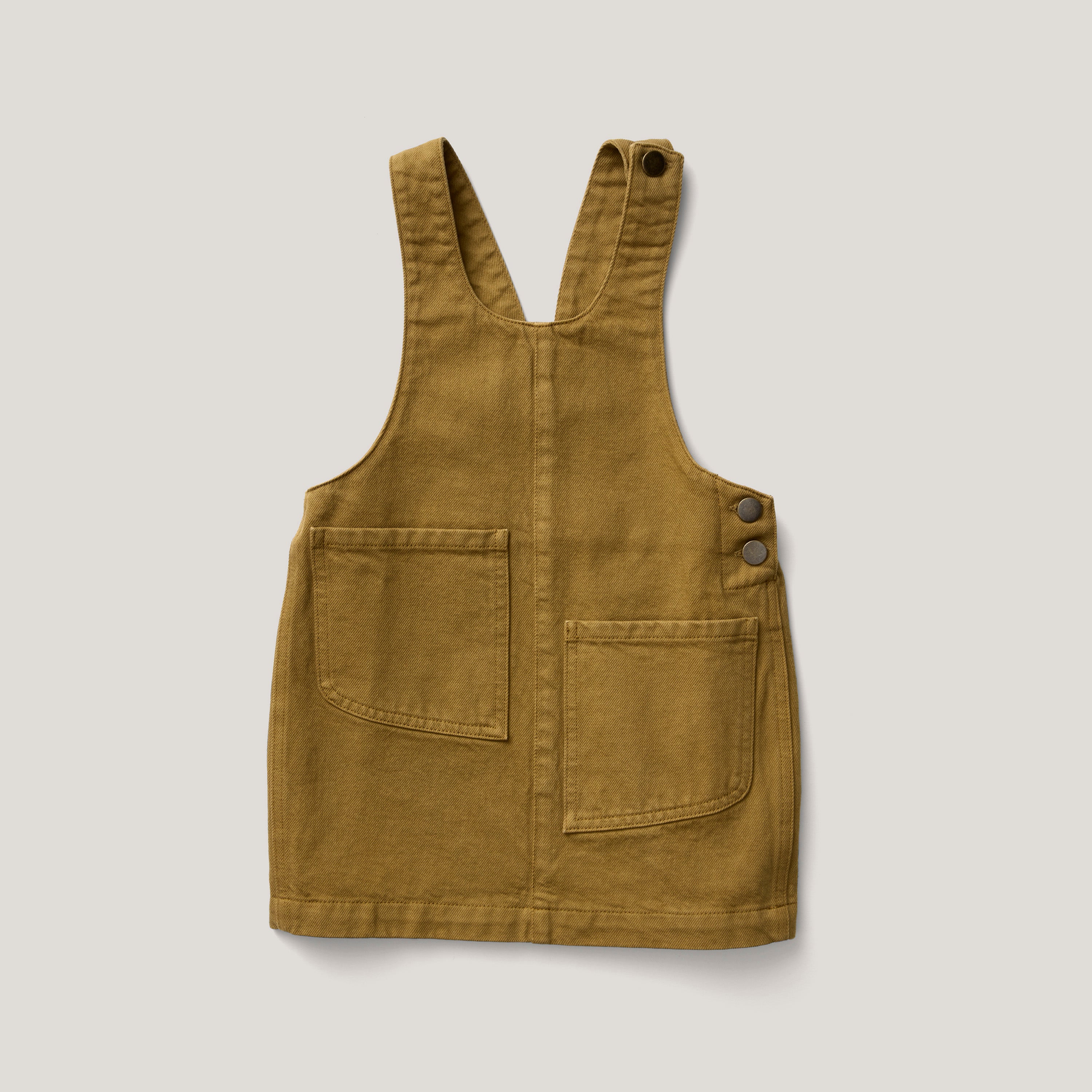 Delia Pinafore, Brush – Soor Ploom