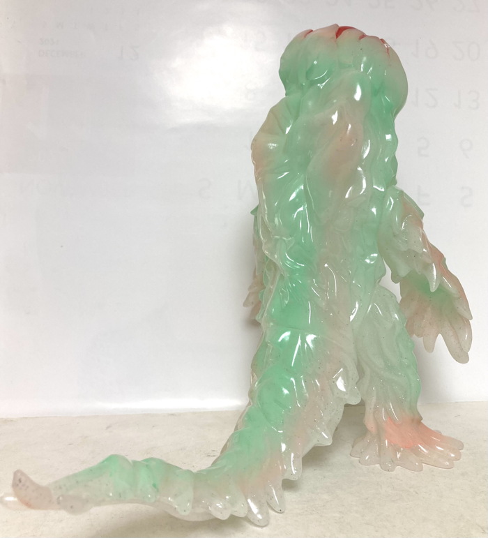 東北初上陸のゴジラ・ストア出張所でマルサン製「ヘドラ350山形版