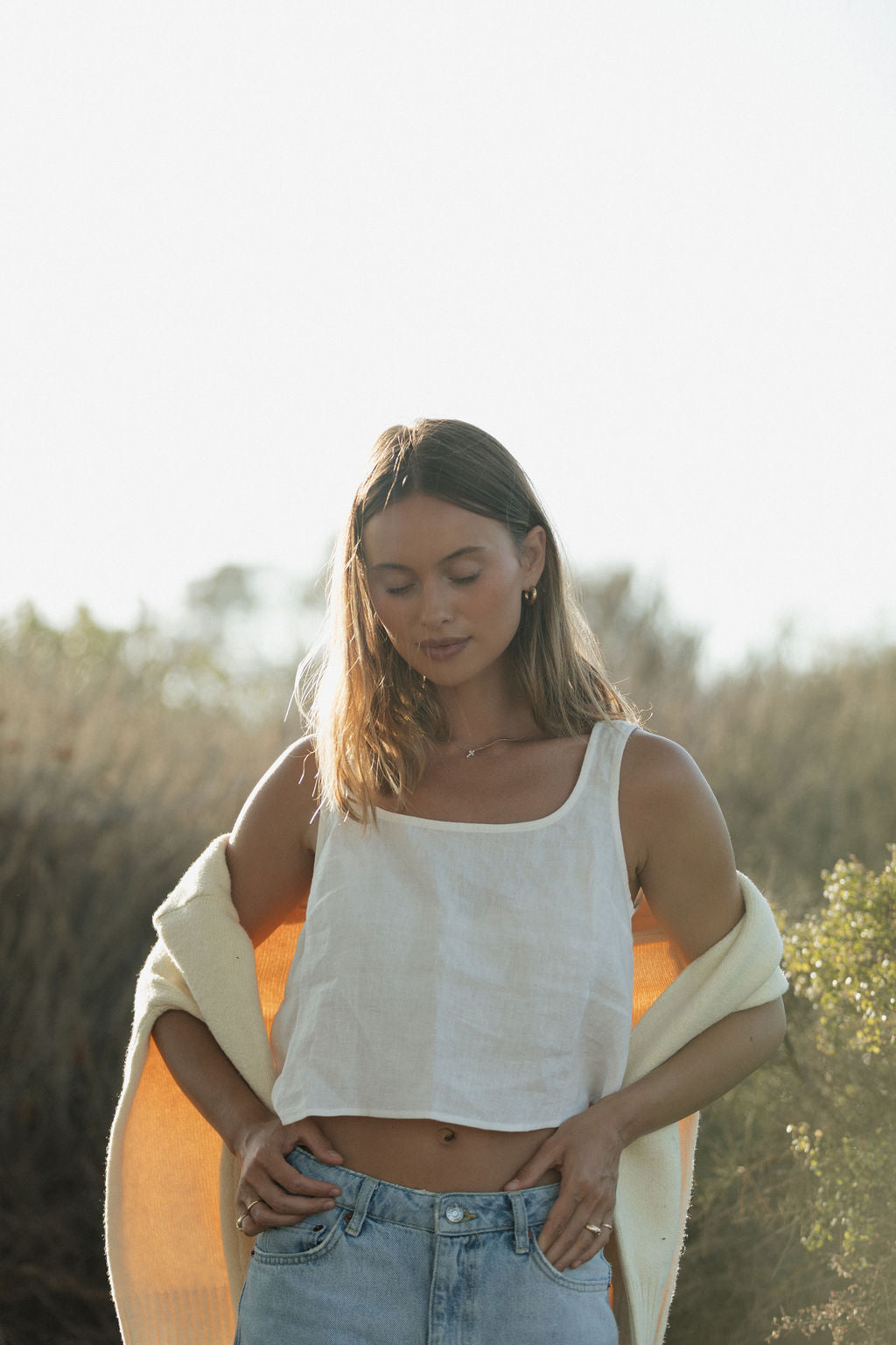Capri Linen Scoop Neck Tank – SOLAÍ THE LABEL