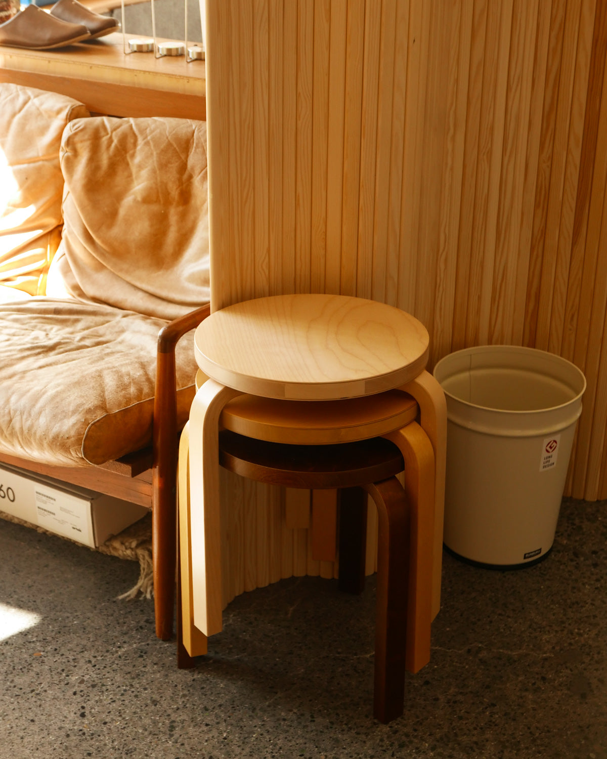 Artek Aalto Stool 60 — Walnut Stained – SORT