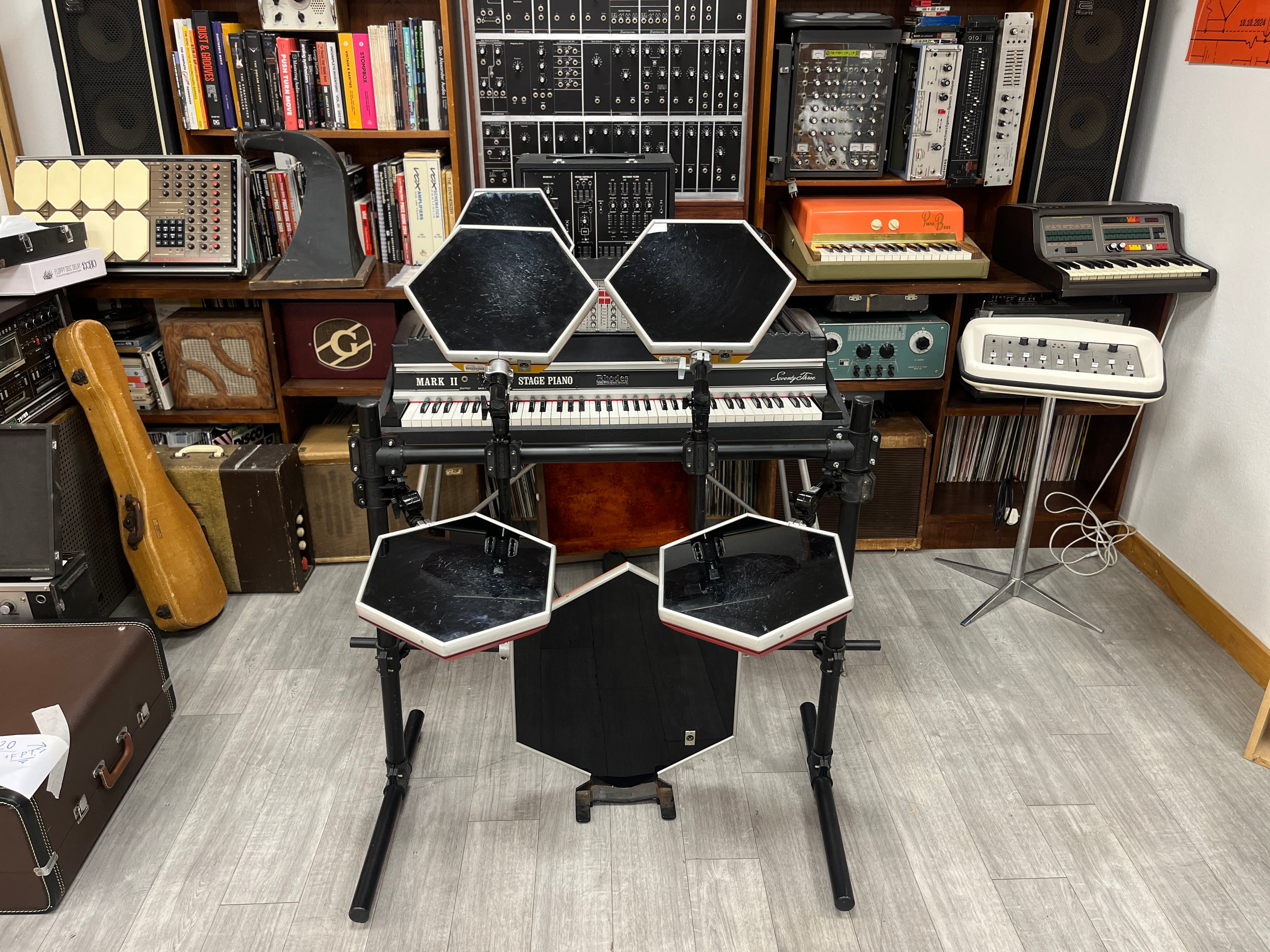 Simmons SDS V (SN 7) FOR SALE – Soundgas