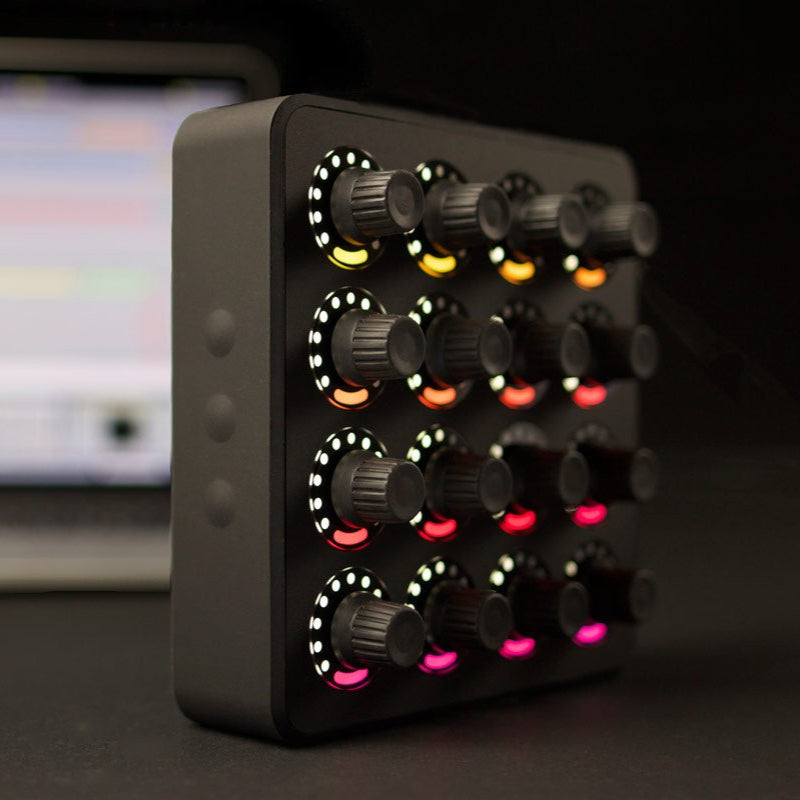 DJ TechTools MIDI Fighter Twister | MIDI Controllers | Soundium