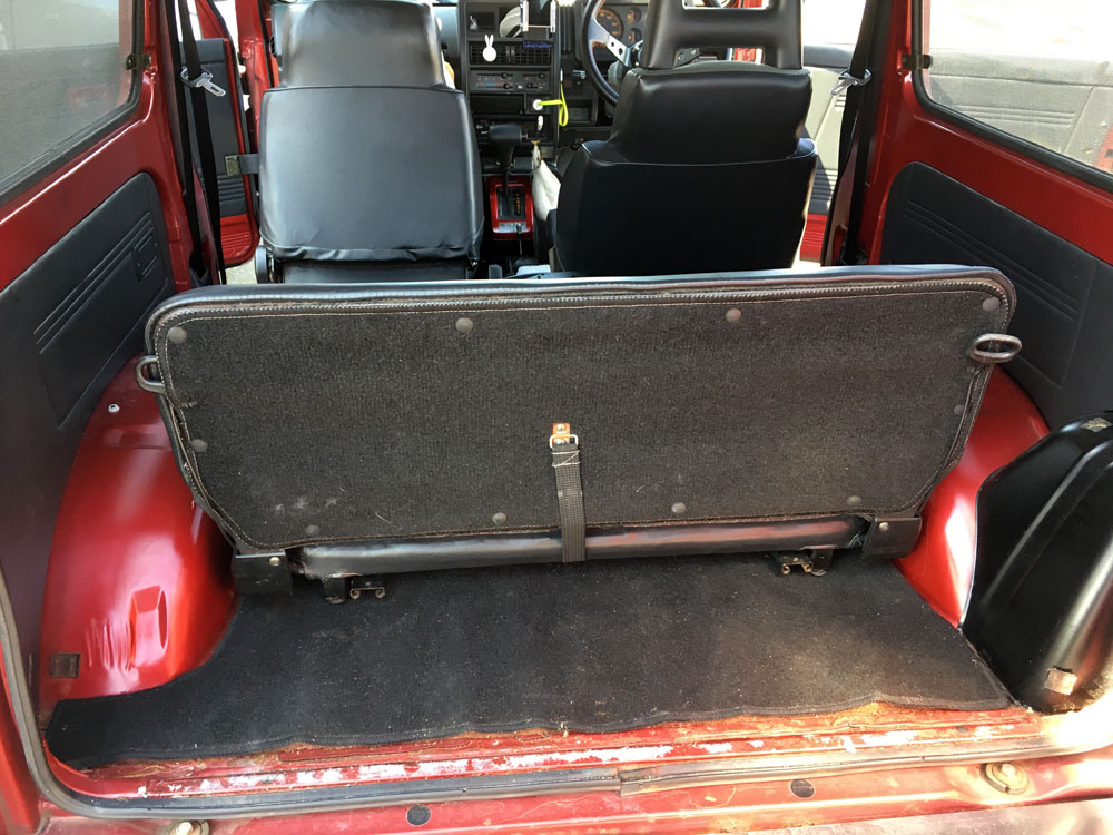 創楽】JA11ジムニー タニグチ リアシートスライドレール取り付け