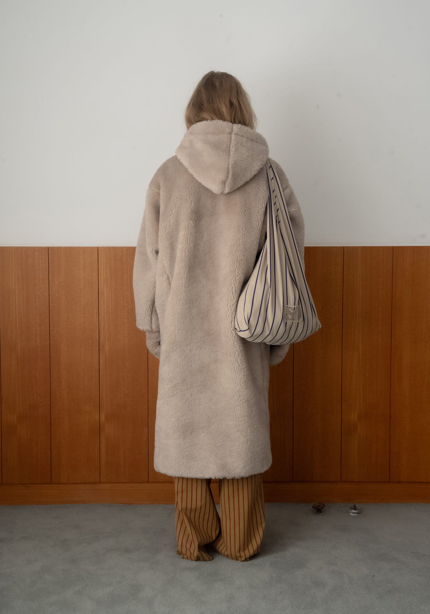 Greige Teddy Shearling Hooded Coat (5th) | Smooth Mood