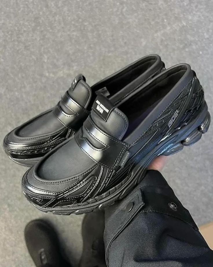 New Balance 1906L Black (U1906LBN) | Snrkickz