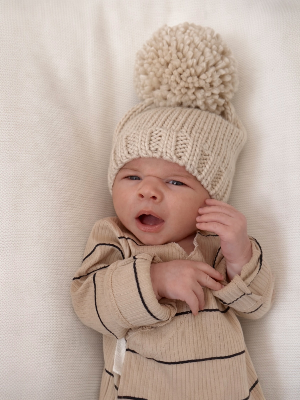 Jumbo Pom Knit Hat, Oat – SpearmintLOVE