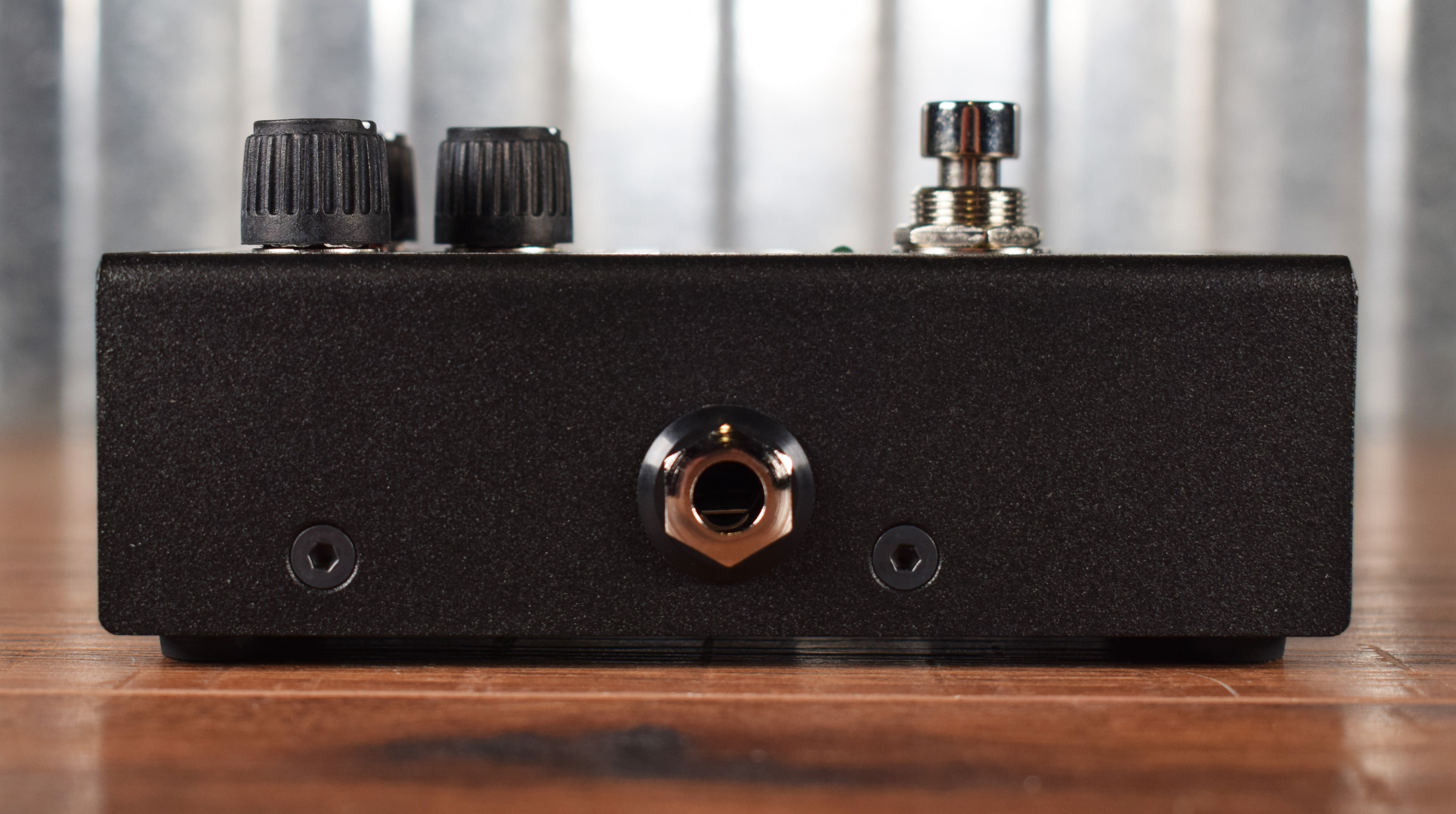 Sadowsky SBP-2 Bass Preamp Effect Pedal – Specialty Traders