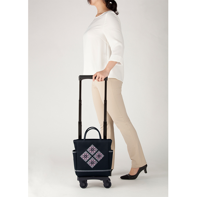 D-618 Michiko Kuge コラボ (TS15) ブラックX ピンク <4輪ストッパー