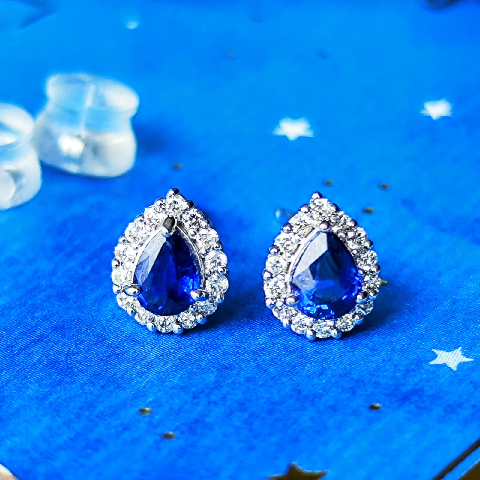 天然サファイア 天然ダイヤモンド 雫型ピアス – Mico宝飾店