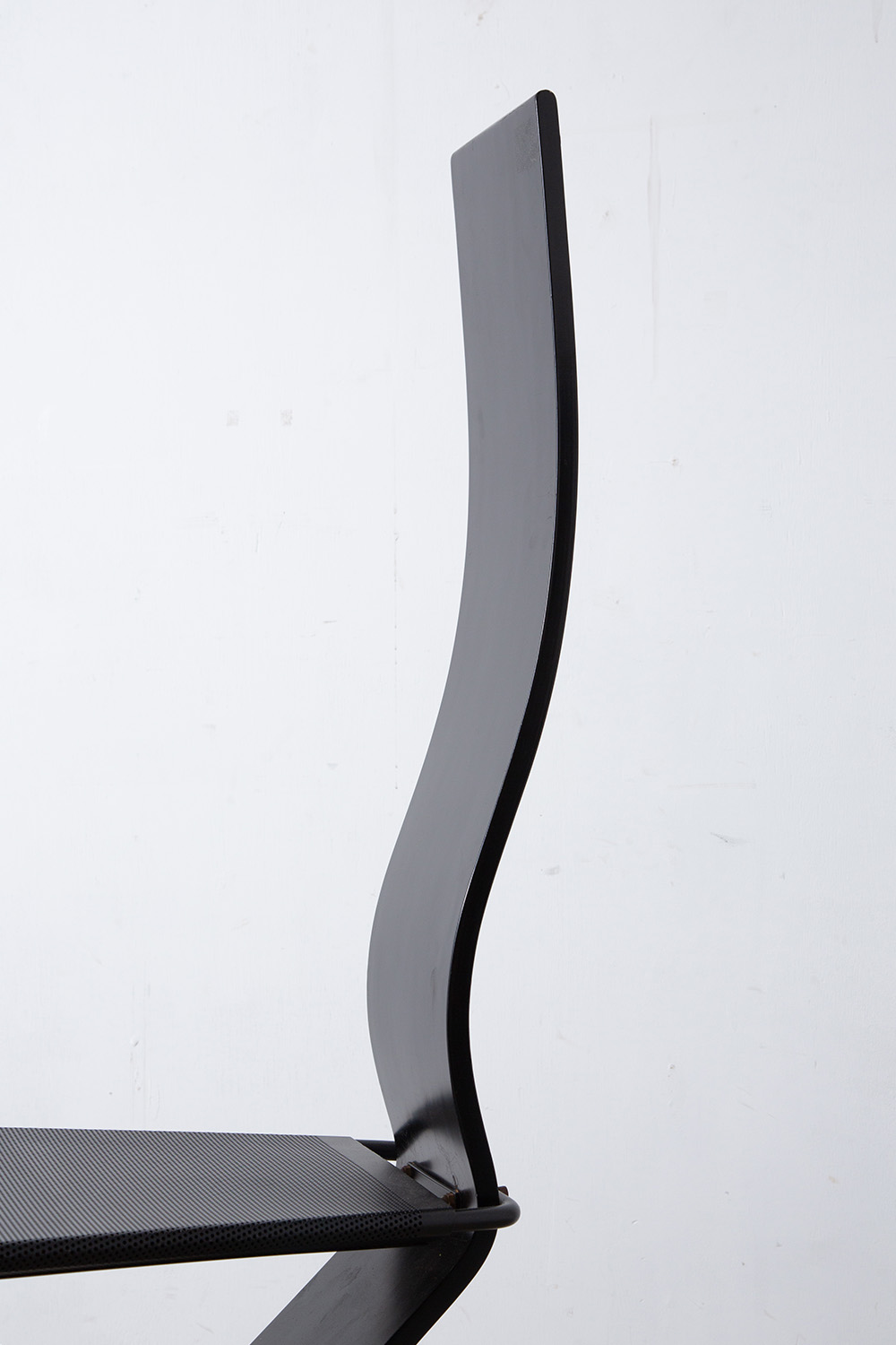 stoop | 'Impronta' Hight Back Chair by Pietro Arosio for Sorgente