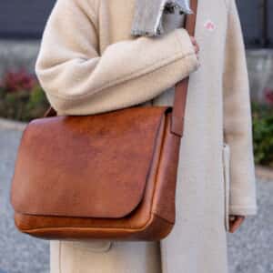 フラップショルダー |analogico（アナロジコ）