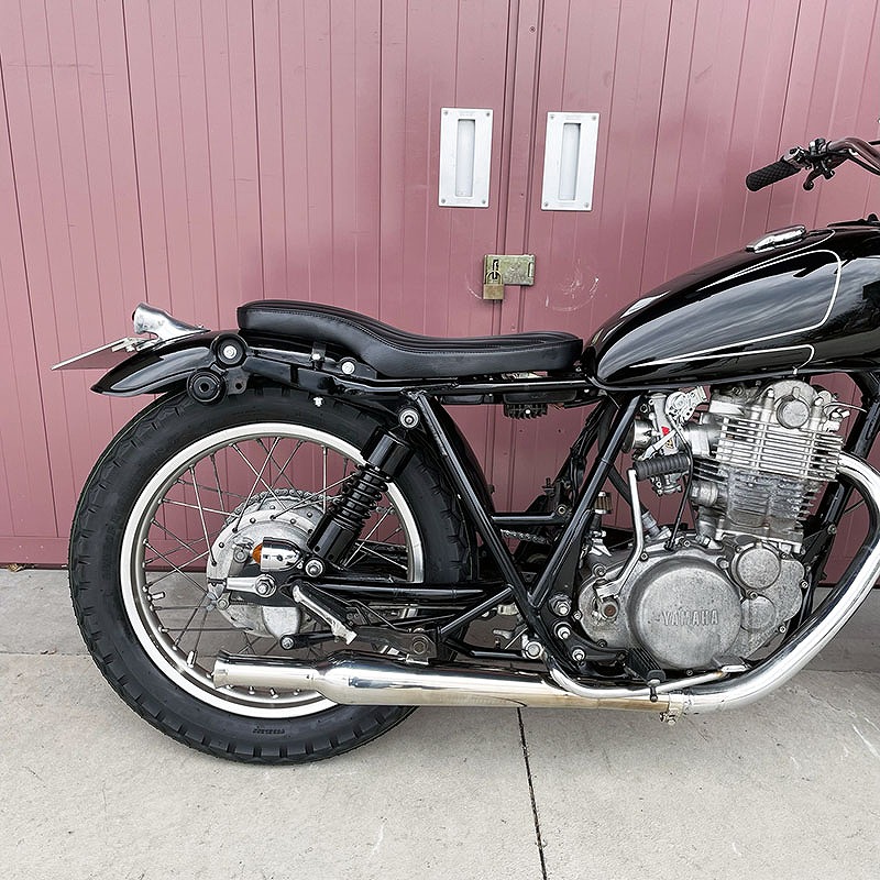 SR400/500用 リアSTDショートフェンダー FRP / 2％er オフィシャルWebstore