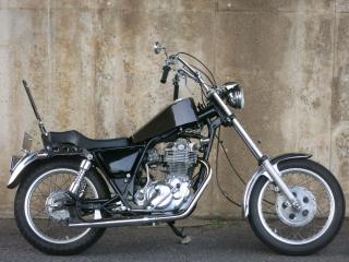 オールドスクールバケットダブルシート SR400/500 / 2％er