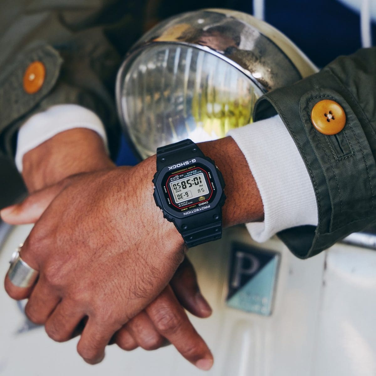 初代G-SHOCK 復刻モデル DIGITAL 5000 SERIES クォーツ DW-5000R-1AJF