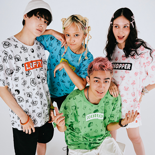 ワンピース】SANJI POP総柄 Tシャツ M: アパレル・バッグ｜東映