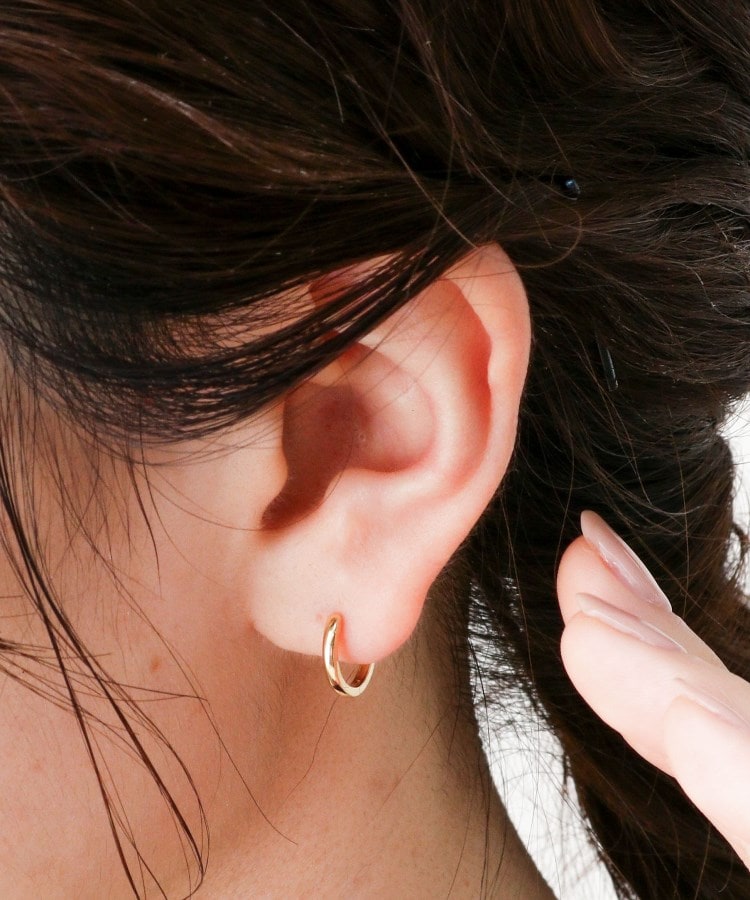 K18平甲中折れ フープピアス（ピアス） | COCOSHNIK（ココシュニック