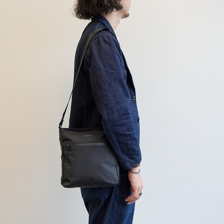 マッキントッシュ フィロソフィー ハービストン2 ショルダーバッグ