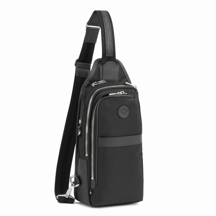 Orobianco／オロビアンコ ソロペルテ ボディバッグ 3L 610g 92958(01