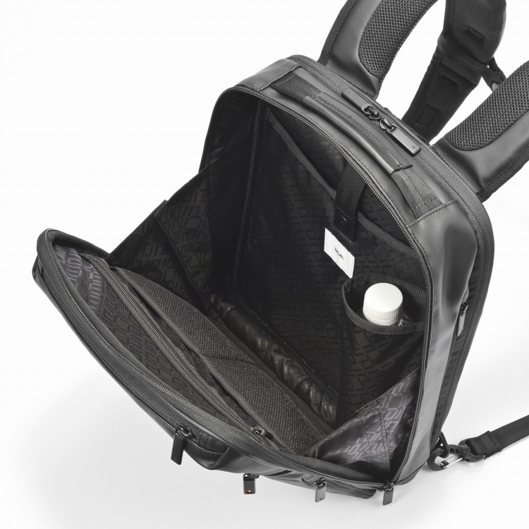 ace.／エース ガジェタブル バーテクト リュック A4/13.3インチ対応