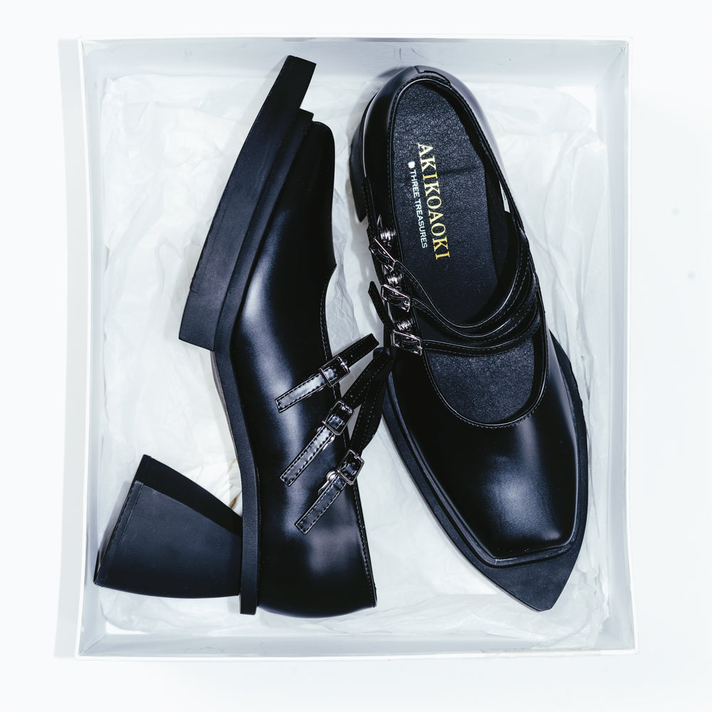 Moira Black – AKIKOAOKI(アキコアオキ)公式オンラインストア