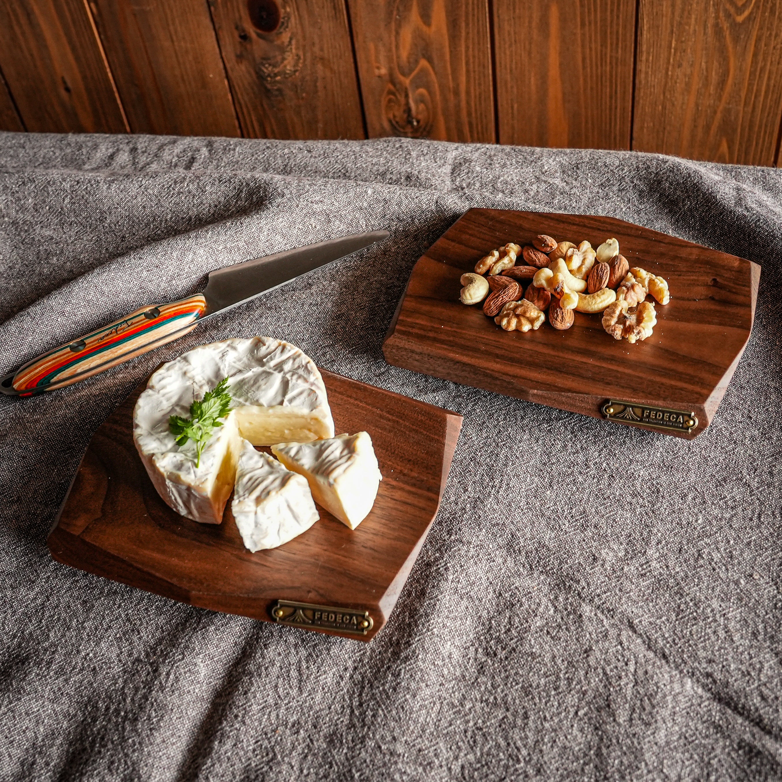 ファセットカッティングボード mini（ウォルナット） 4,950円