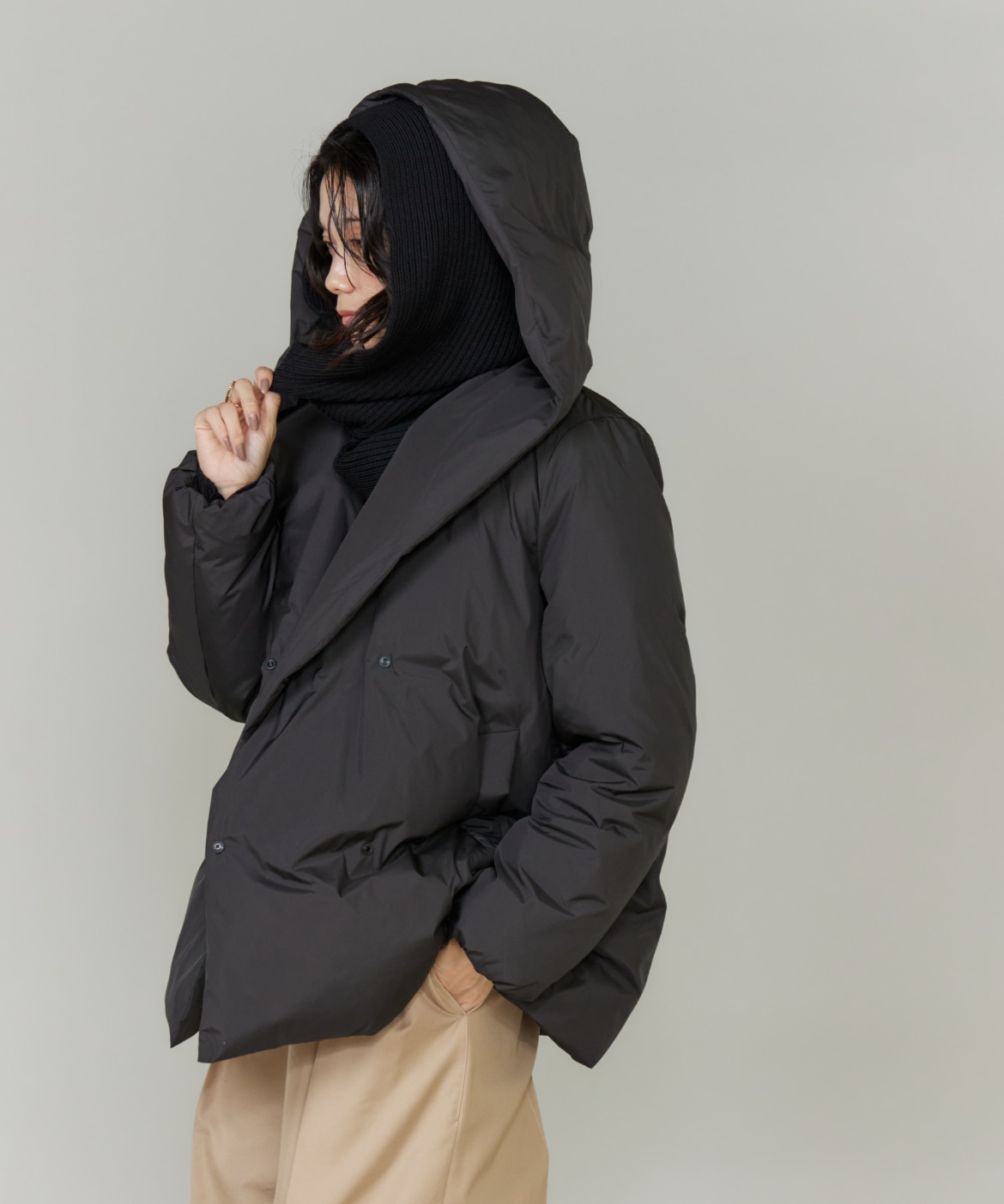 ショート丈 ショールカラーフードダウンコート｜INED（イネド