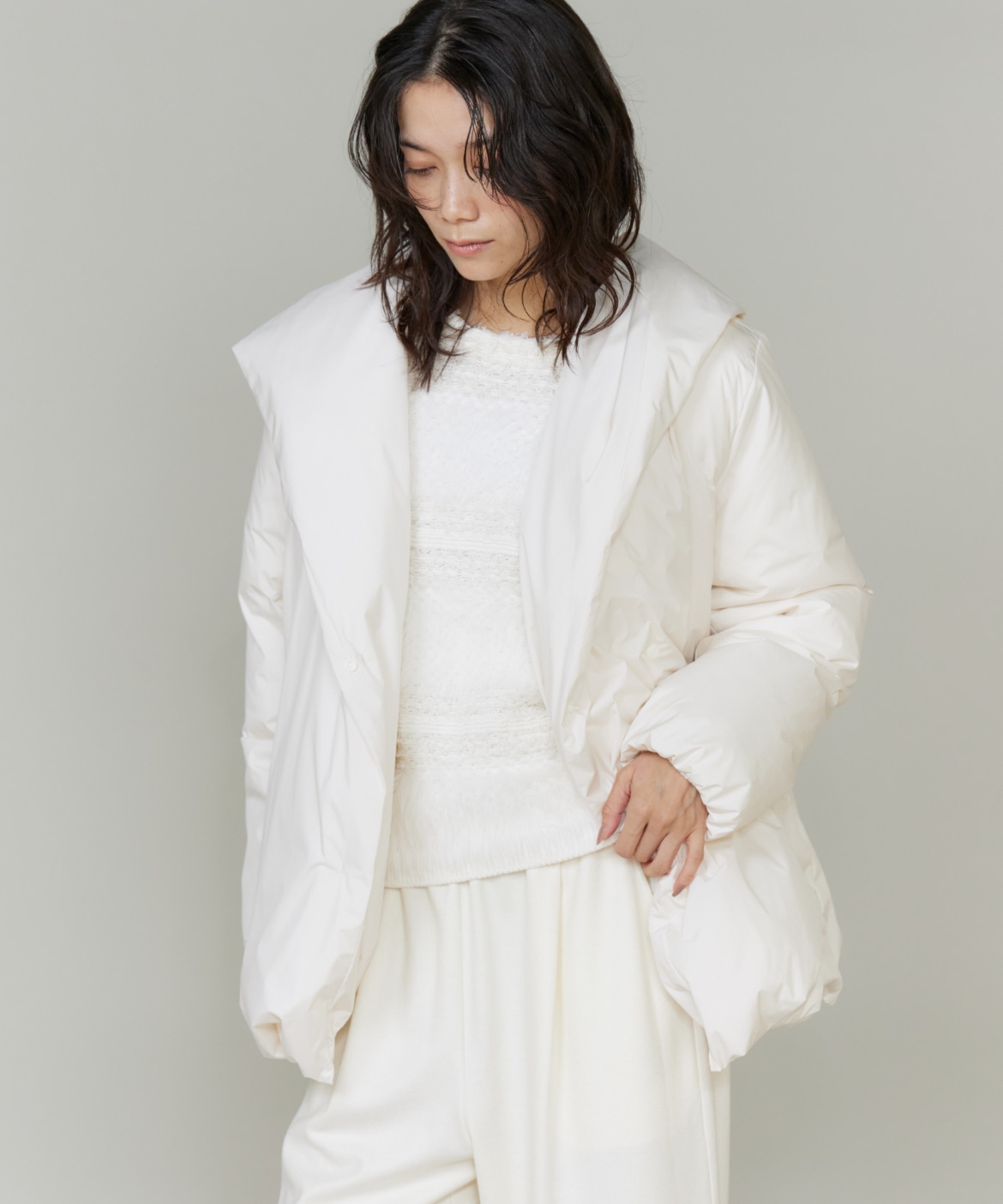 ショート丈 ショールカラーフードダウンコート｜INED（イネド